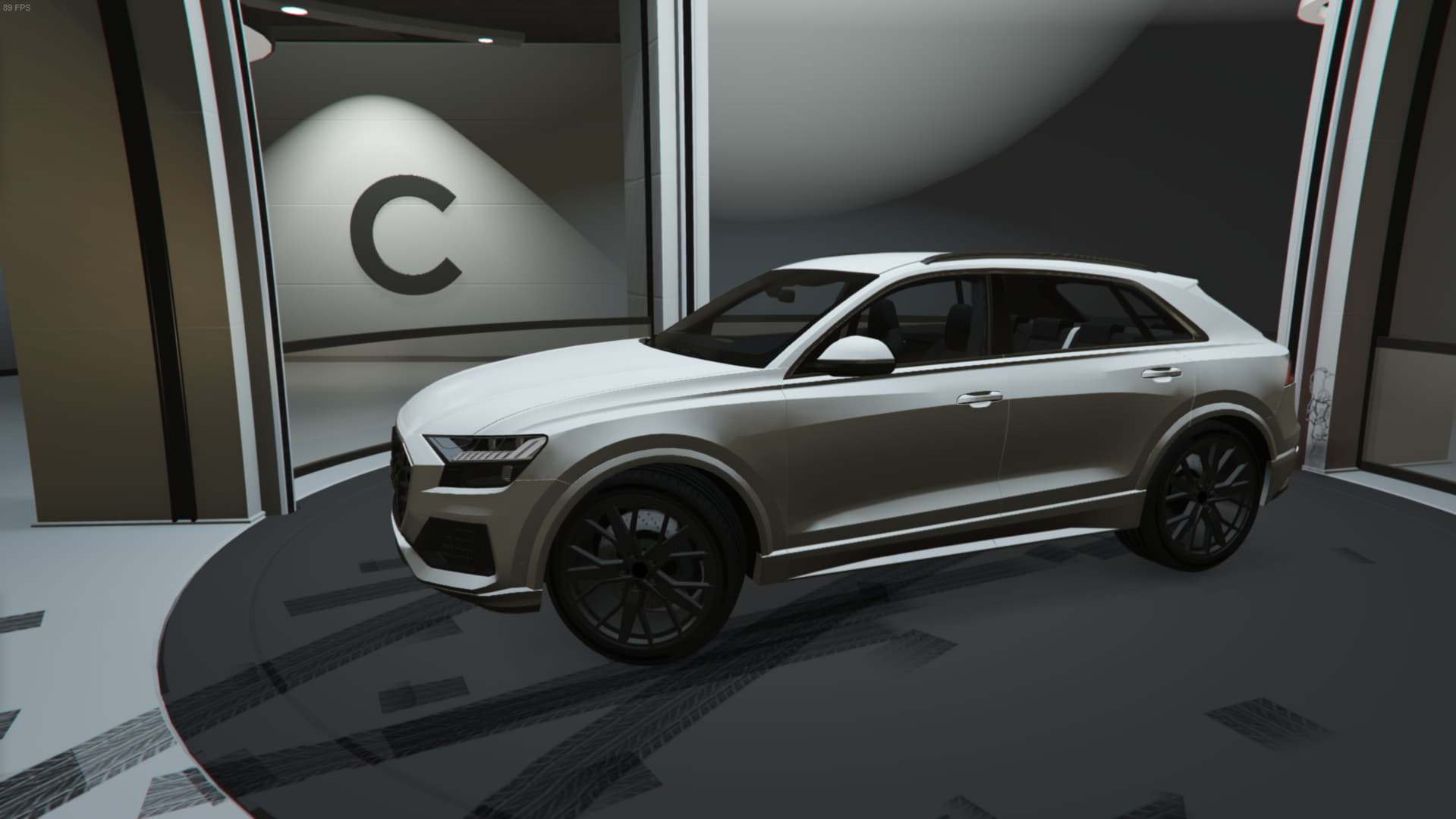 Audi
 Q8
