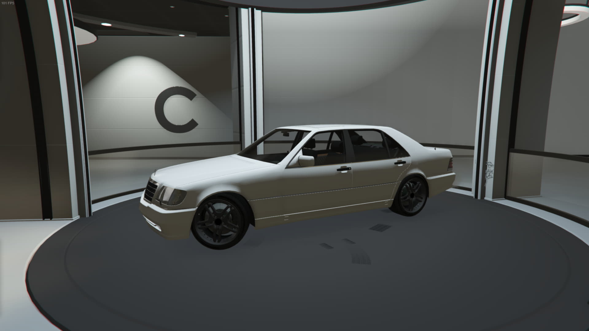 s600